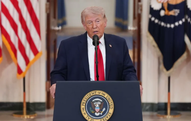 Trump promet de riposter contre l'Iran après l'attaque en Jordanie
