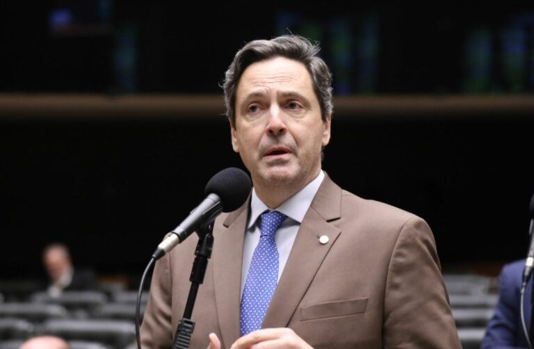 Israel e Venezuela anunciam reaproximação com serviços consulares