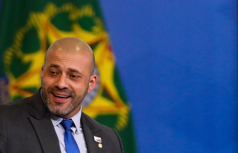 Pesquisador sobre inteligência artificial: 'Como garantir a agência humana?'