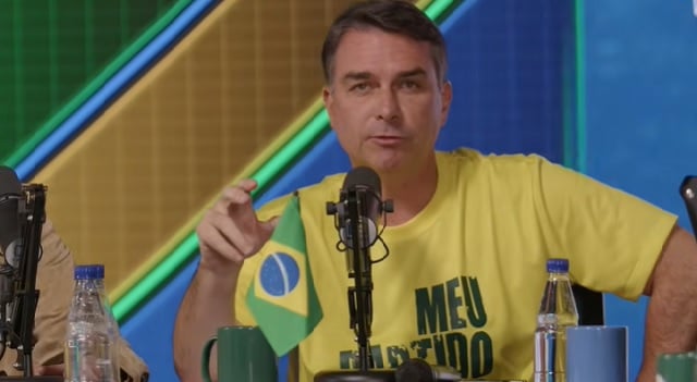 Flávio critique la décision du STF concernant la police fédérale
