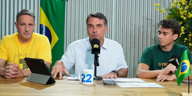 Flávio dit que le PT devra accepter le retour de Bolsonaro
