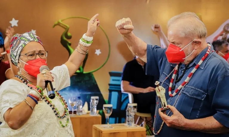 Campanha de Lula convoca evangélicos para oração