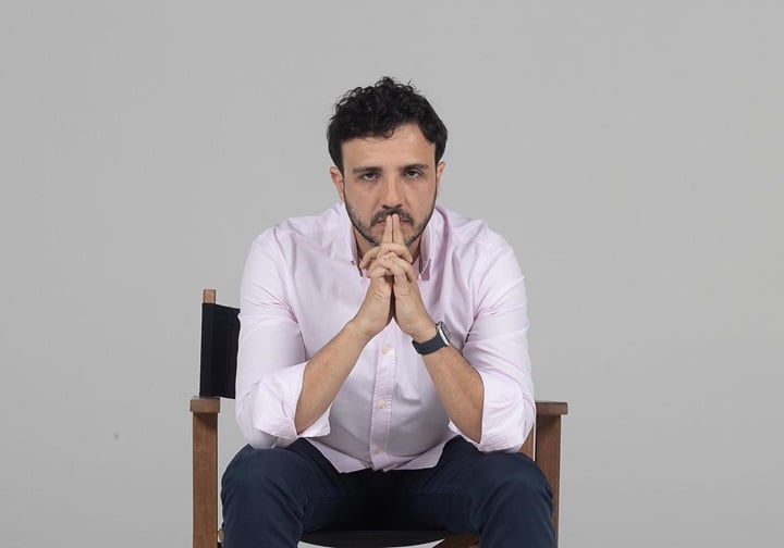 Renan Santos sugere oposição moderada a Flávio Bolsonaro
